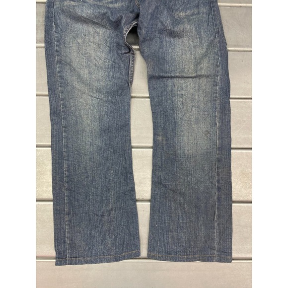 Vintage Levis 514 Slim Straight Mens 34X31 Blue Medium Wash Denim 100% Cotton - Picture 3 of 14